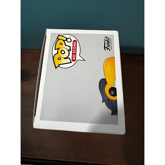 Comic Com Musuem Exclusive‎ Red Astronaut Toucan 1000 piece LE Funko Pop 103 - Picture 5 of 8